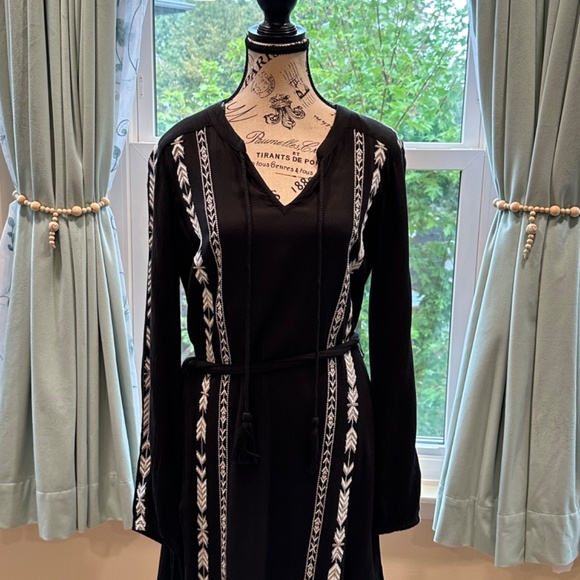 Bohemian Jessica Simpson Black & White Dress w/ Tassels - Picture 2 of 7